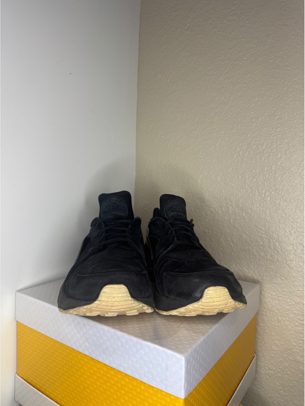 Nike Air Huarache Black Metallic Silver GS Youth Size 6Y Sneakers Used No Box - Picture 3 of 7